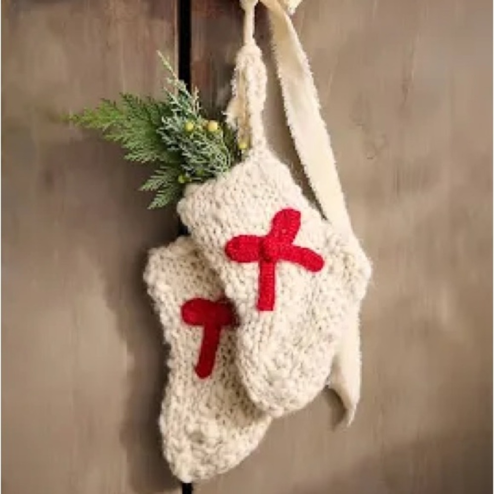 Terrain. Handcrafted Cream Wool Stockings with Red Bow Accents. NEW. 100% Wool.